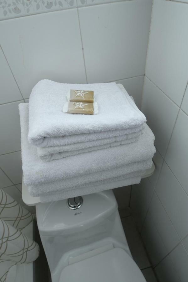 Dptos Castelar Aparthotel วิญาเดลมาร์ ภายนอก รูปภาพ